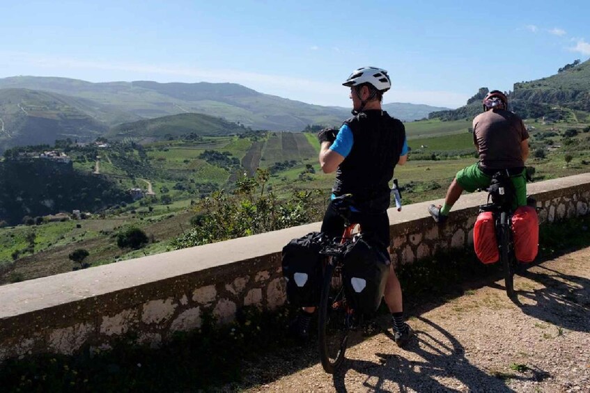 Catania: Gravel Bike Rental And Ride On Island Routes