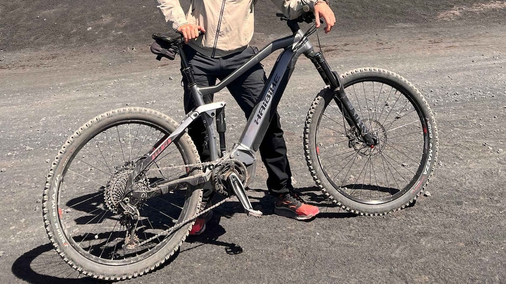 Picture 4 for Activity Mount Etna: electric mountain Bike Rental