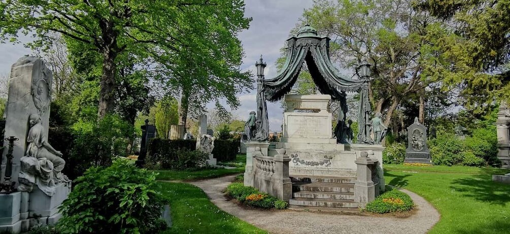 Picture 1 for Activity Vienna: Private Walking Tour of the Central Cemetery