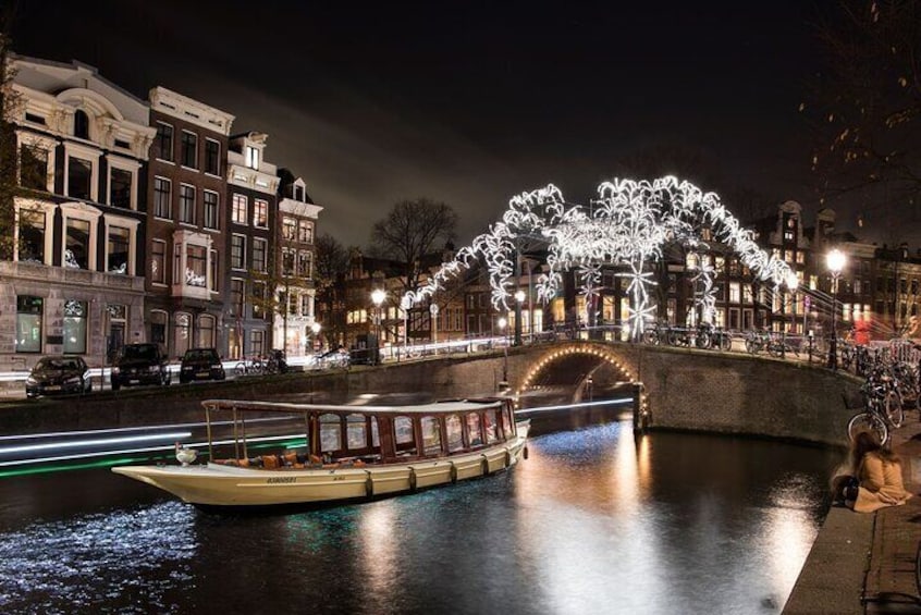 Amsterdam Light Festival Canal Cruise Including Drinks 