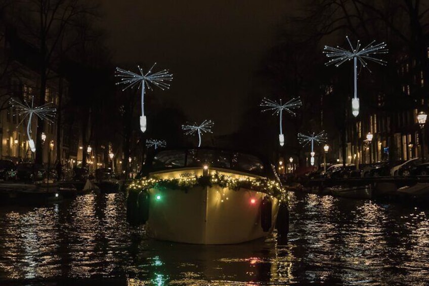 Amsterdam Light Festival Canal Cruise Including Drinks 