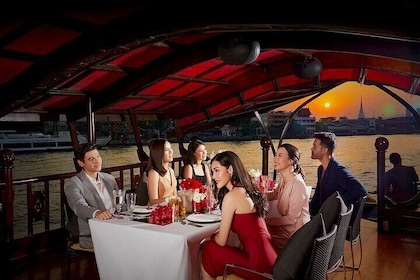 Manohra Cruise Luxury Dining