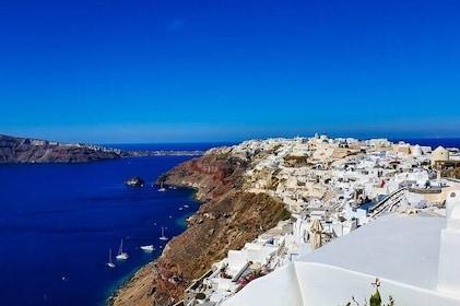 Tailormade Santorini island tour