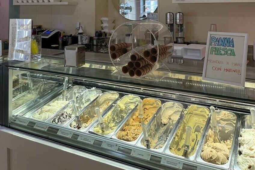 3-Hour Guided Tour to the Artisan Gelato Laboratory in Lecce