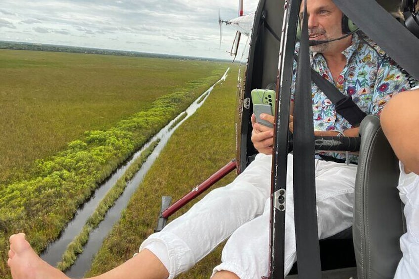 Helicopter Tour: EVERGLADES, HARD ROCK GUITAR & BEACHES