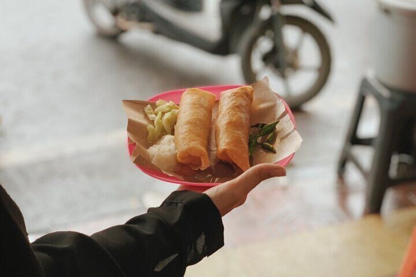 Lumpia - Yogya's deep fried traditional dumpling with vegetables, chicken and quail egg filling.