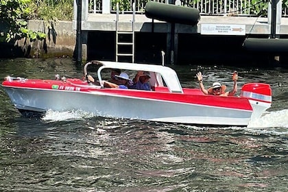 2 Hour Classic Self Drive Boat Rental in Fort Lauderdale