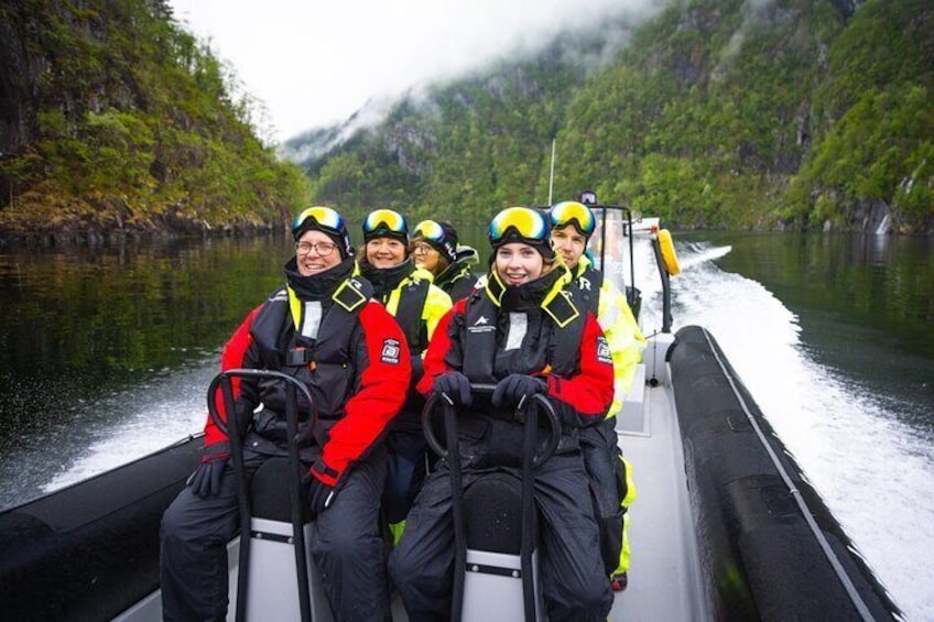 Scenic Hardangerfjord & Fyksesund RIB adventure from Norheimsund