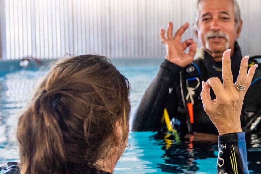 Picture 2 for Activity Hilo: Scuba Refresher Course