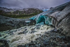 Helicopter Glacier Landing