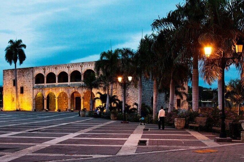 6 Hours Private Tour in Santo Domingo with Lunch