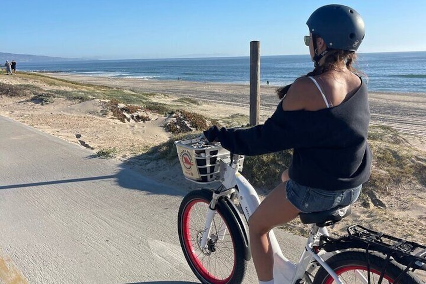 Los Angeles: Guided E-Bike Beach Tour from Redondo Beach, CA