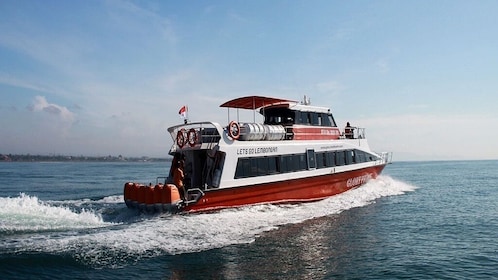 Nusa Lembongan Fast Boat by Glory