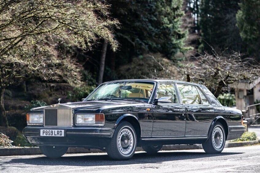 Rolls-Royce Chauffeured All-inclusive Wine Tasting Tour