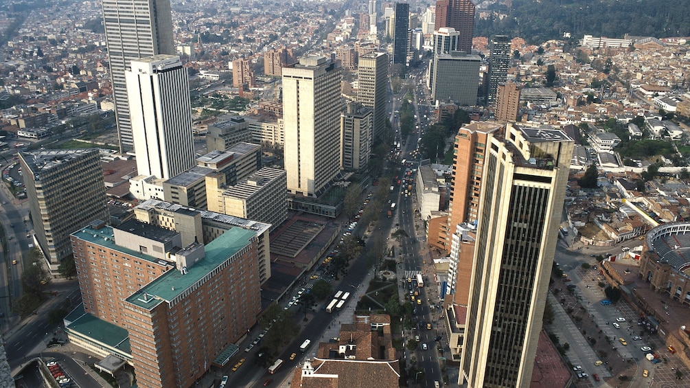 Ver elemento 3 de 4. Ariel view of the city of Bogota