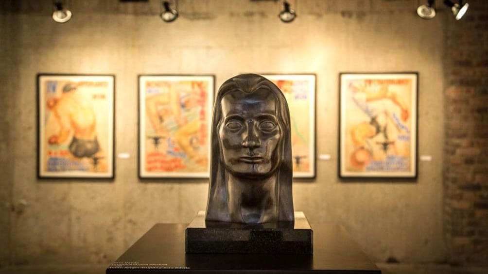 Ver elemento 4 de 4. Artwork inside of Bogota Art Gallery