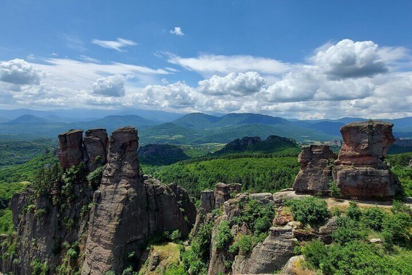 Full-Day Belogradchick Rocks and Venetsa Cave Tour from Sofia