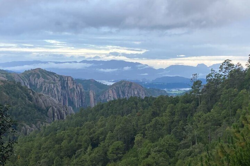 La Pirámide Park // EXPLORE LA YERBA CANYON