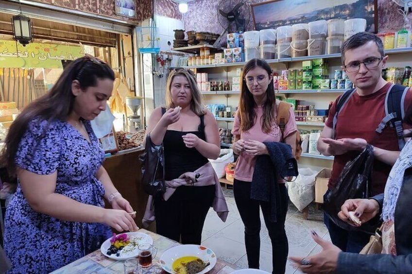 The 10 Tastings of Jordan With Mohammed: all inclusive Tour
