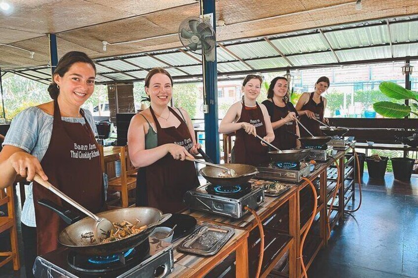 Cooking with Fresh Ingredients at Organic Farm with Local Market - Chiang Mai