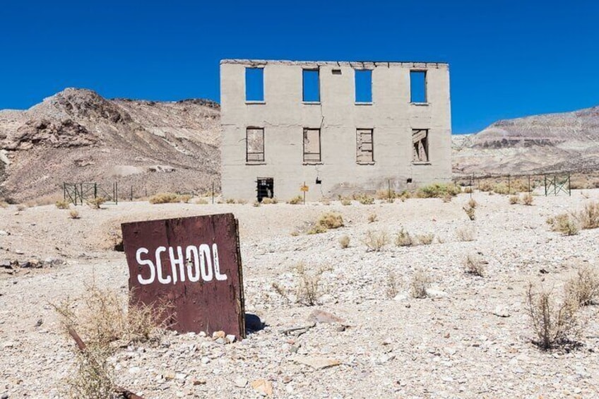 One Day Tour Death Valley National Park and Rhyolite Ghost Town 
