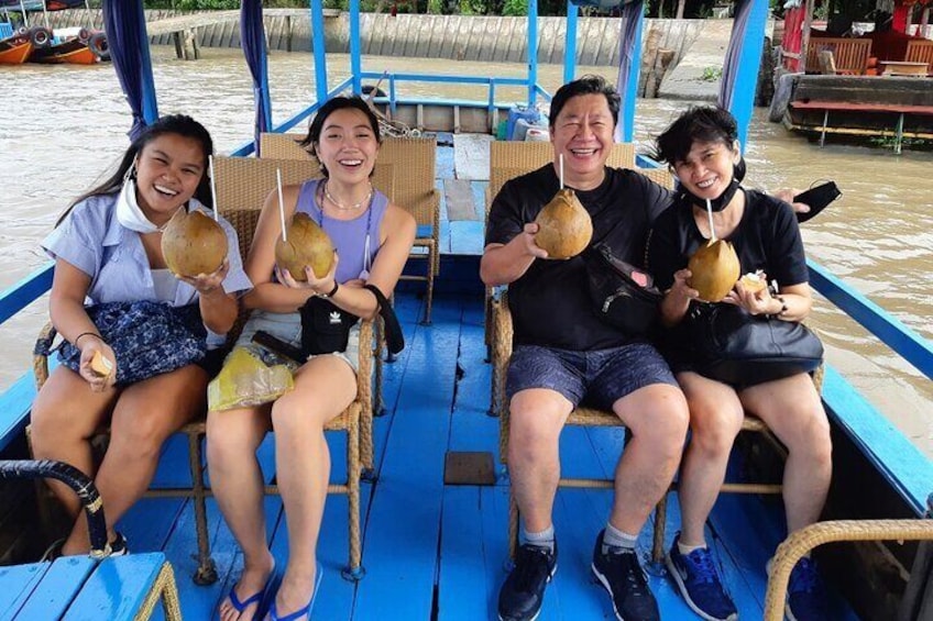 Cu Chi Tunnels and Mekong Delta One Day - VIP Group Tour