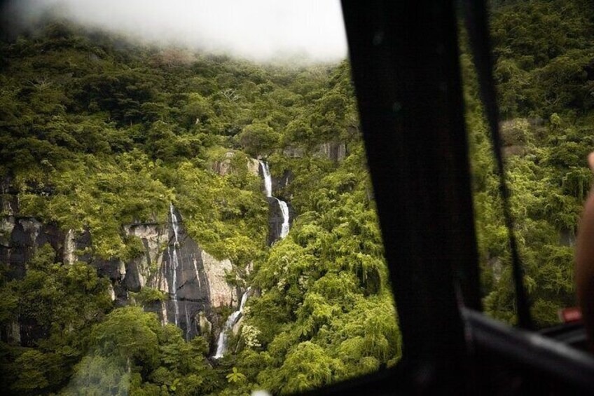 Fiji Private Helicopter Tour Sleeping Giant and Koroyanitu Heritage Park