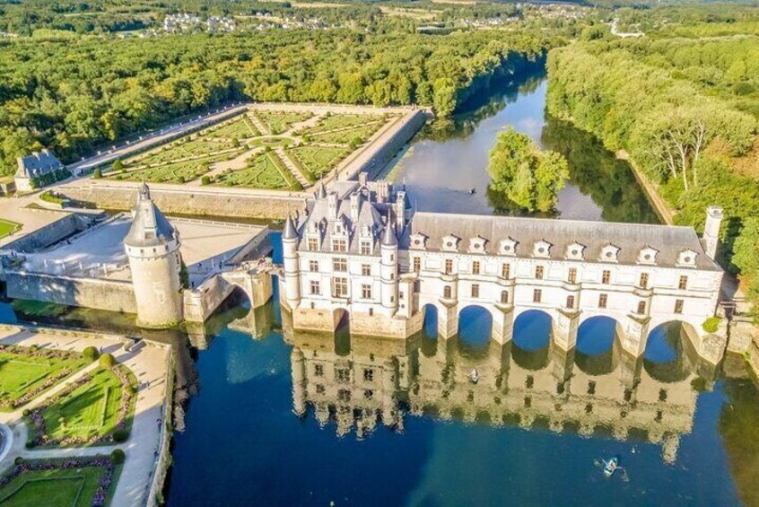 Chenonceau Castle: Private Guided Walking Tour