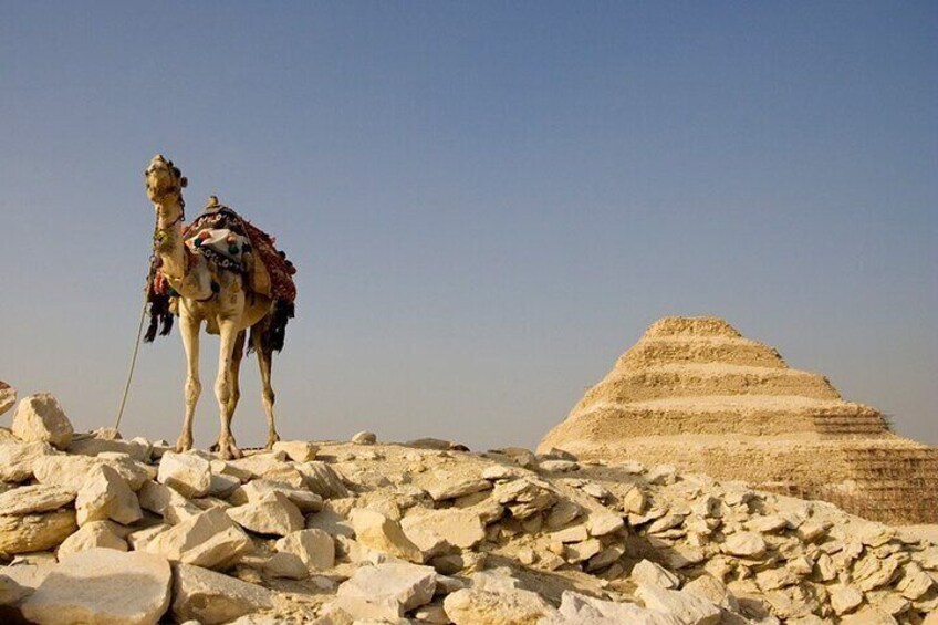 Half-Day Giza Pyramids and Sphinx Private guided Tour &camel ride with Lunch 