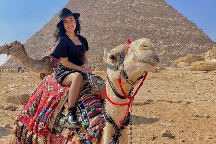 Half-Day Giza Pyramids and Sphinx Private guided Tour &camel ride with Lunch 