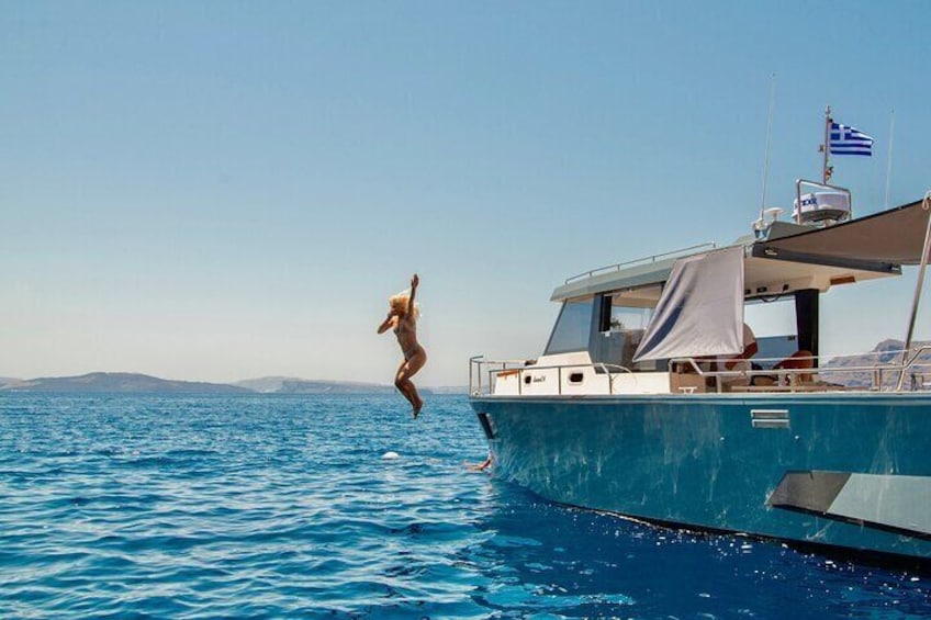 Diamond 36 Half-Day Private Cruise in Santorini