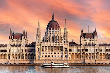 Budapest River Cruise with 1 Free Tokaj Frizzante and Audio Guide