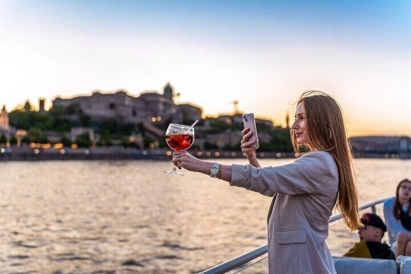 Budapest Premium River Cruises with Welcome Tokaj and Audio Guide