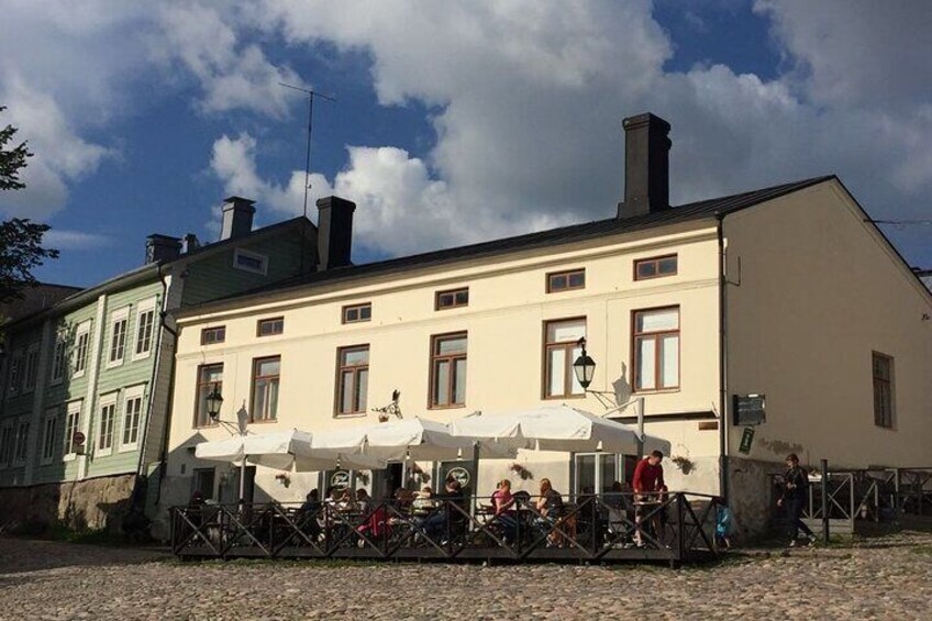 Porvoo All-Way Guided Sightseeing Tour from Helsinki