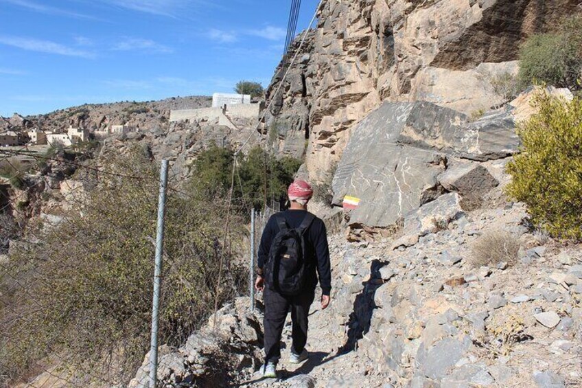 Full-Day Private Guided Tour to Jebel Akhdar 