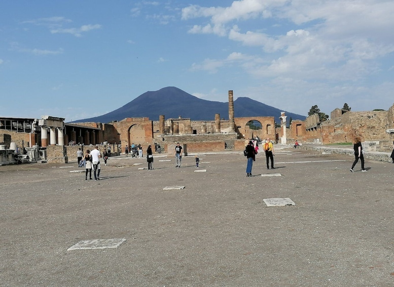 Picture 7 for Activity Pompeii with an Archaeologist, the original