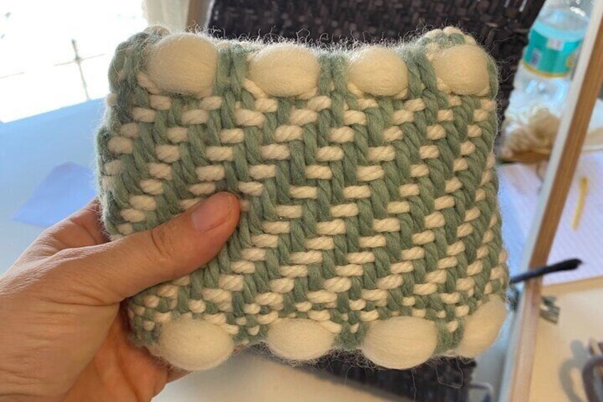 Weave your own little aroma pillow