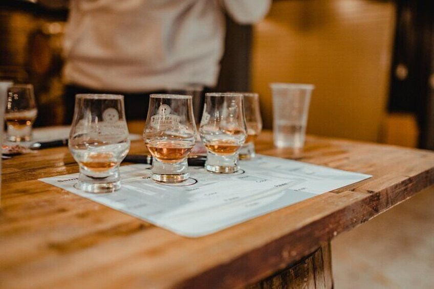 Nashville Barrel Co Premium Tasting Experience with Guide