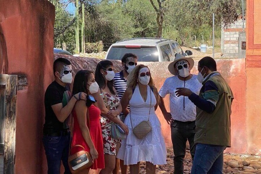 The authentic tour of the day of the dead in San Migue de Allende