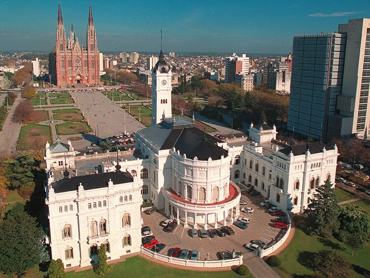 La Plata City Tour 