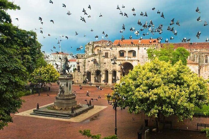 Cultural VIP Private Tour From Santo Domingo