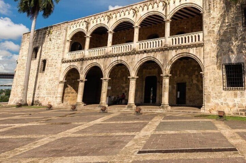 Cultural VIP Private Tour From Santo Domingo