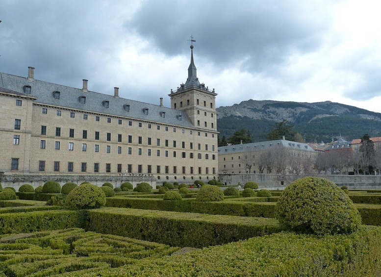 Picture 5 for Activity San Lorenzo de El Escorial: Monastery and Site Guided Tour