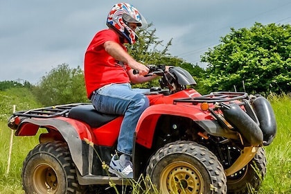 Quad Bike Trekking in Warwick