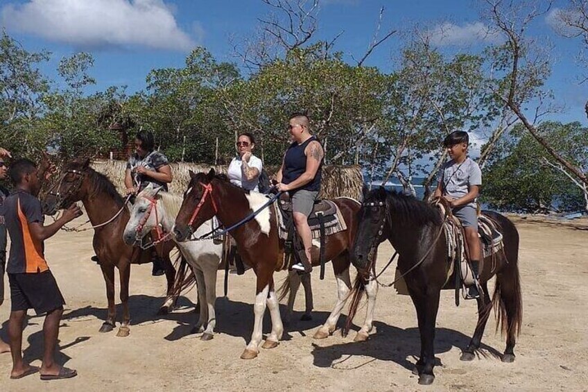 Roatan ATV, Horseback Riding Brandy's key private beach daypass 