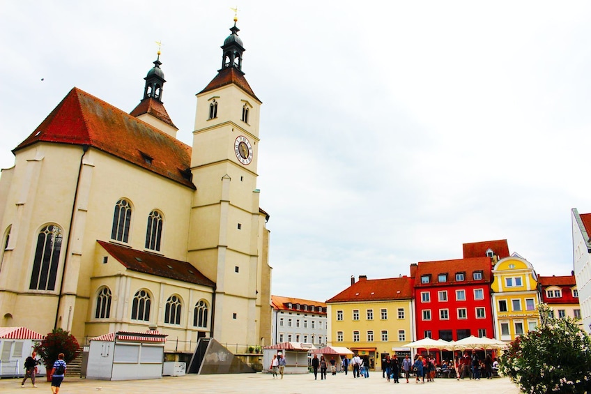 Regensburg: Feel the Audacity of Past Times with Self-Guided Audio Tour