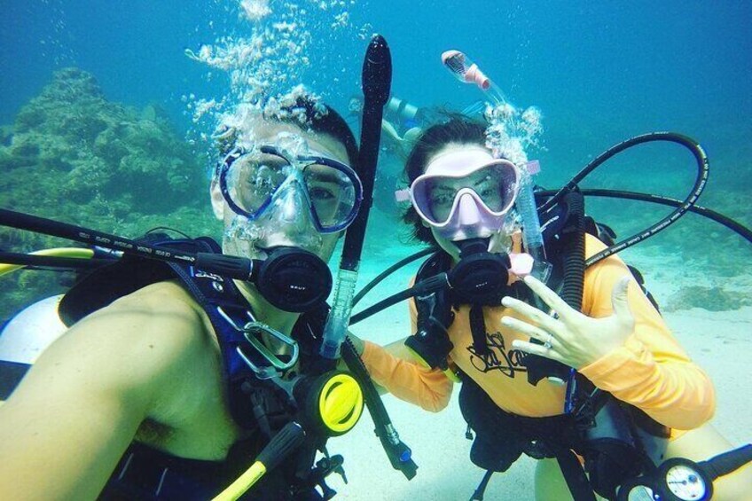 Half-Day Small-Group 2-Tank Scuba Dive in Key Largo