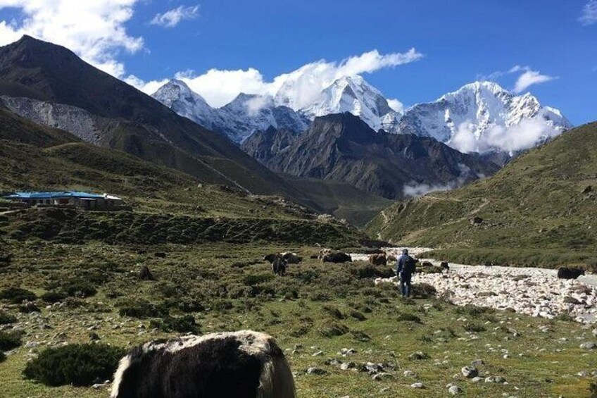 Landing Everest base camp by Helicopter from Kathmandu