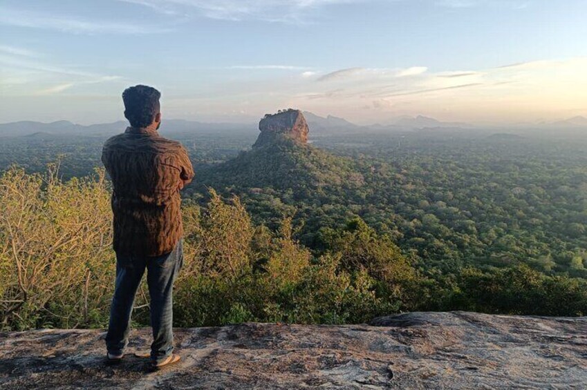 pidurangala rock