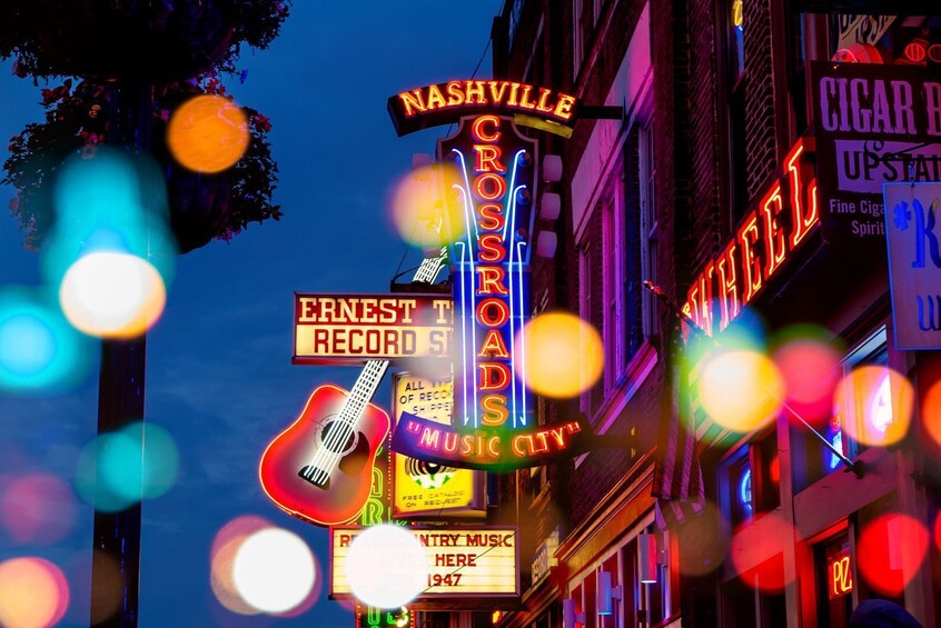 Discover Downtown Nashville with Self-Guided Audio Tour